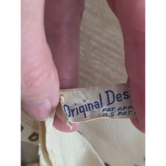 Vintage Original Design Cream Top with Rhinestones Medium to Large - Picture 3 of 9